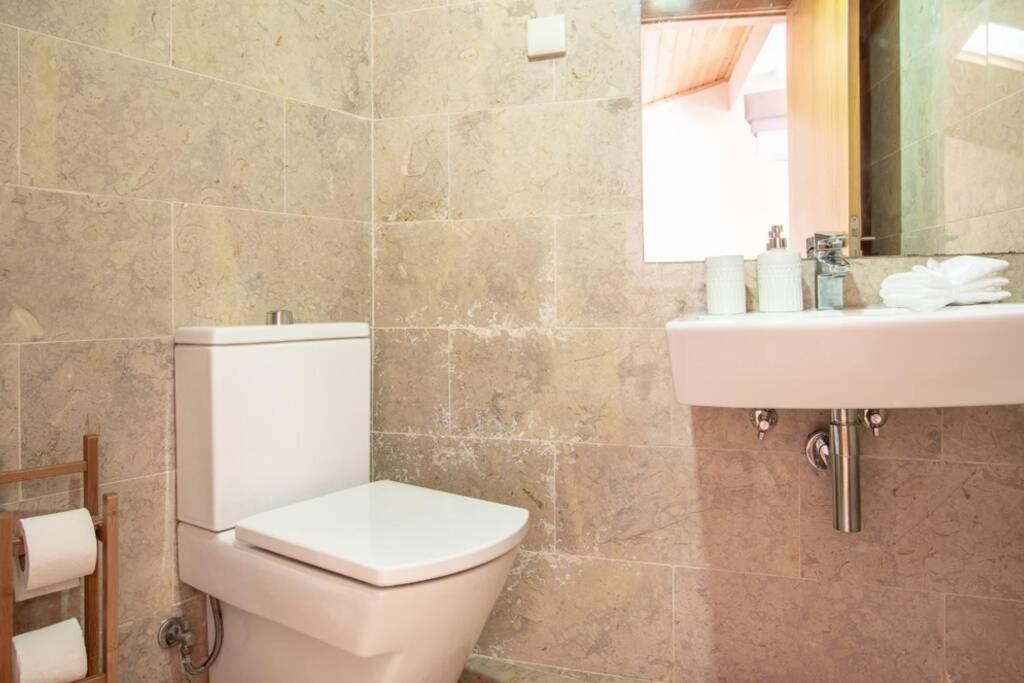 Inloveapartments - Duplex At Alfama Lisbona Esterno foto