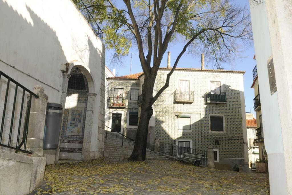 Inloveapartments - Duplex At Alfama Lisbona Esterno foto